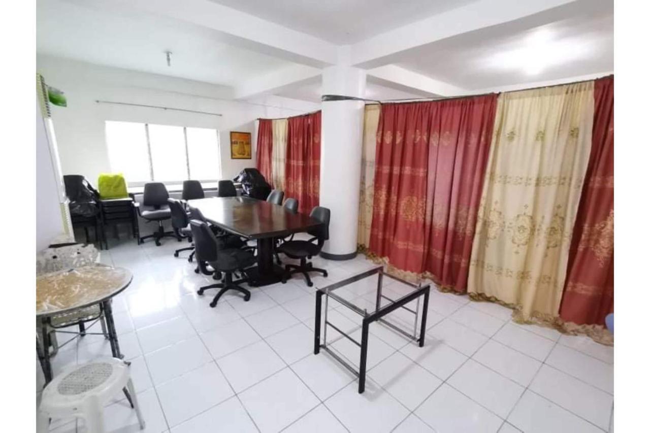 Oyo 799 Ddd Habitat Iloilo Hotel Екстериор снимка