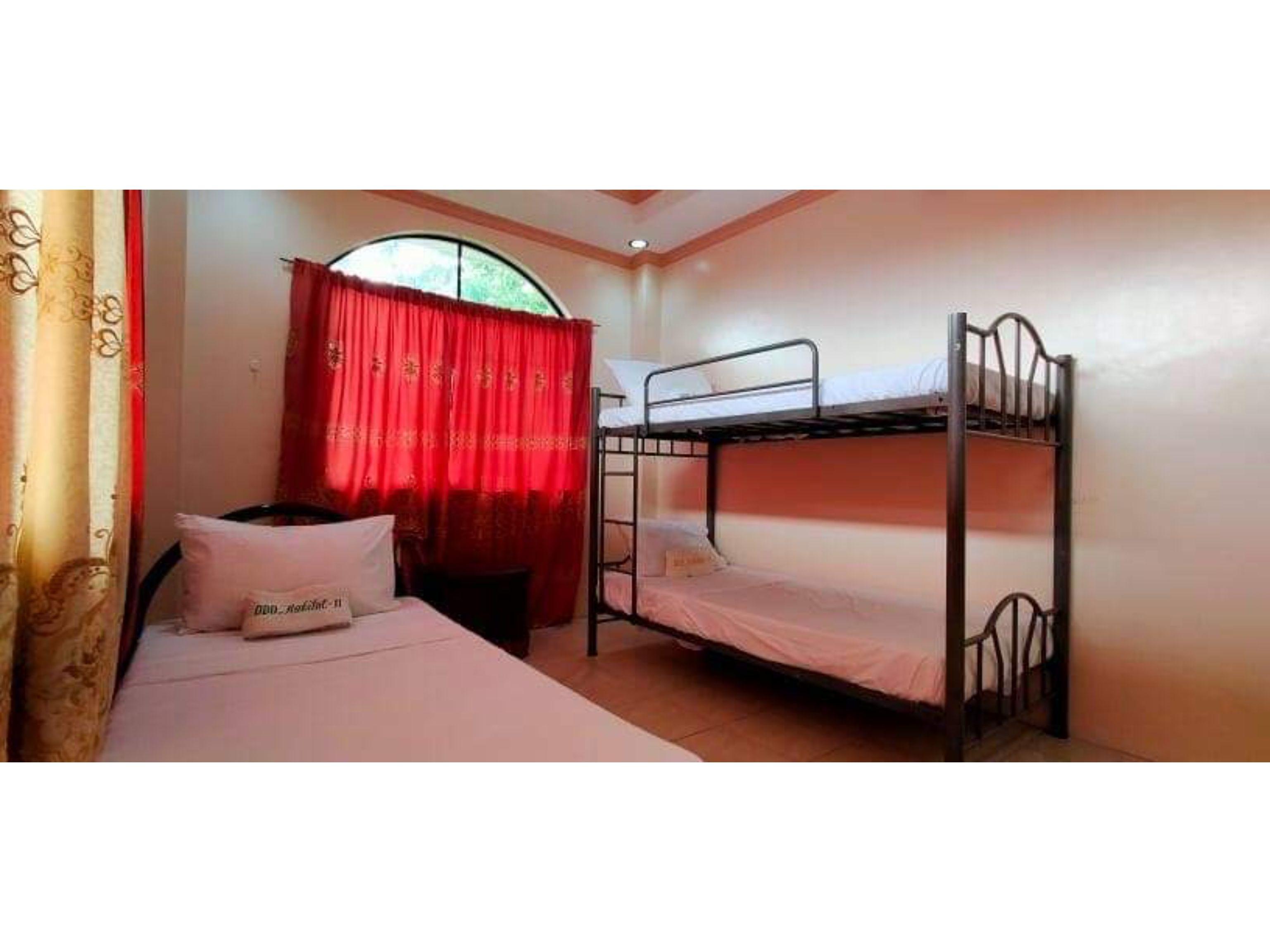 Oyo 799 Ddd Habitat Iloilo Hotel Екстериор снимка