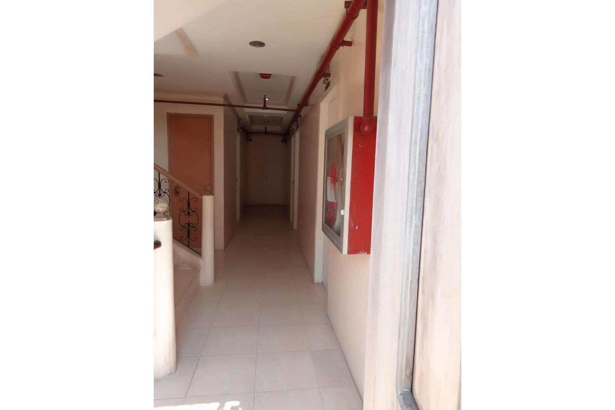 Oyo 799 Ddd Habitat Iloilo Hotel Екстериор снимка